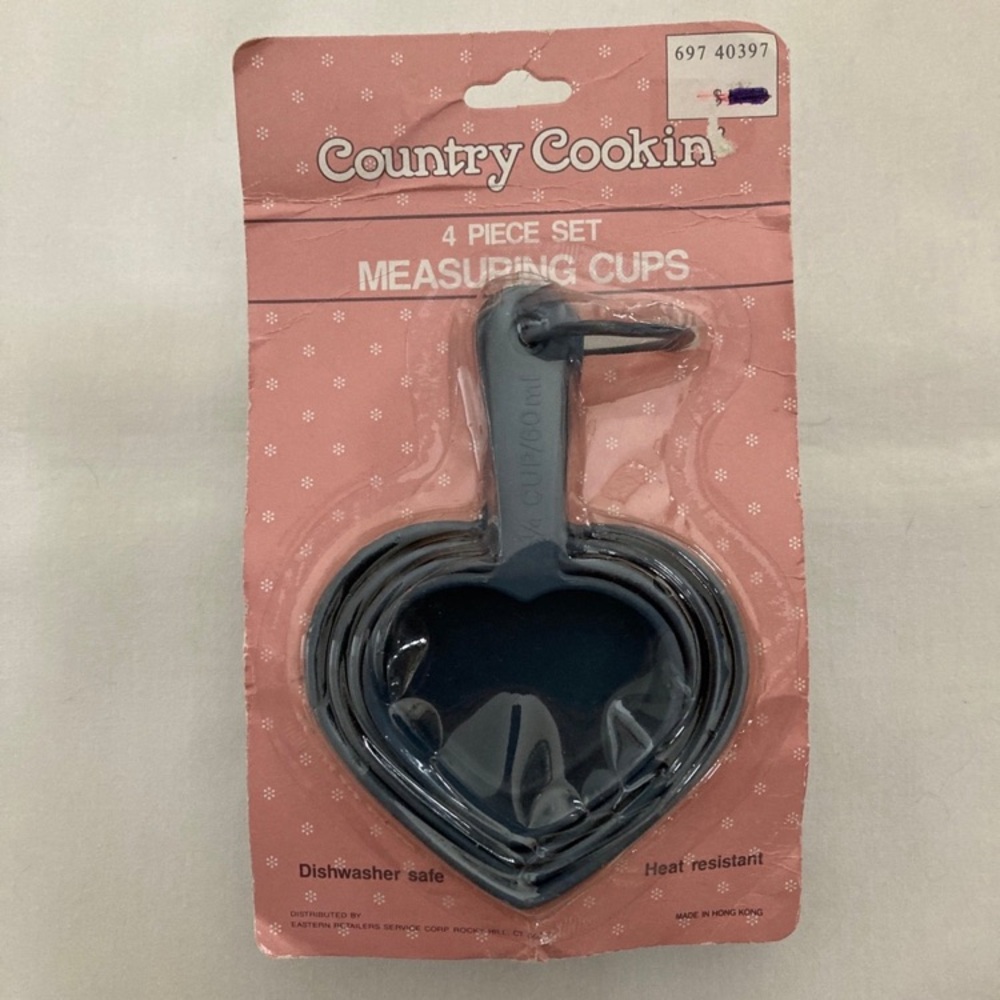 1989 Four Star Blue Heart Shaped Measuring Cups